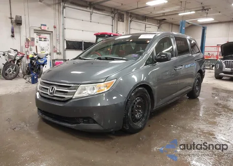 2013 Honda Odyssey Ex z USA, uszkodzony, nr VIN 5FNRL5H42DB024231